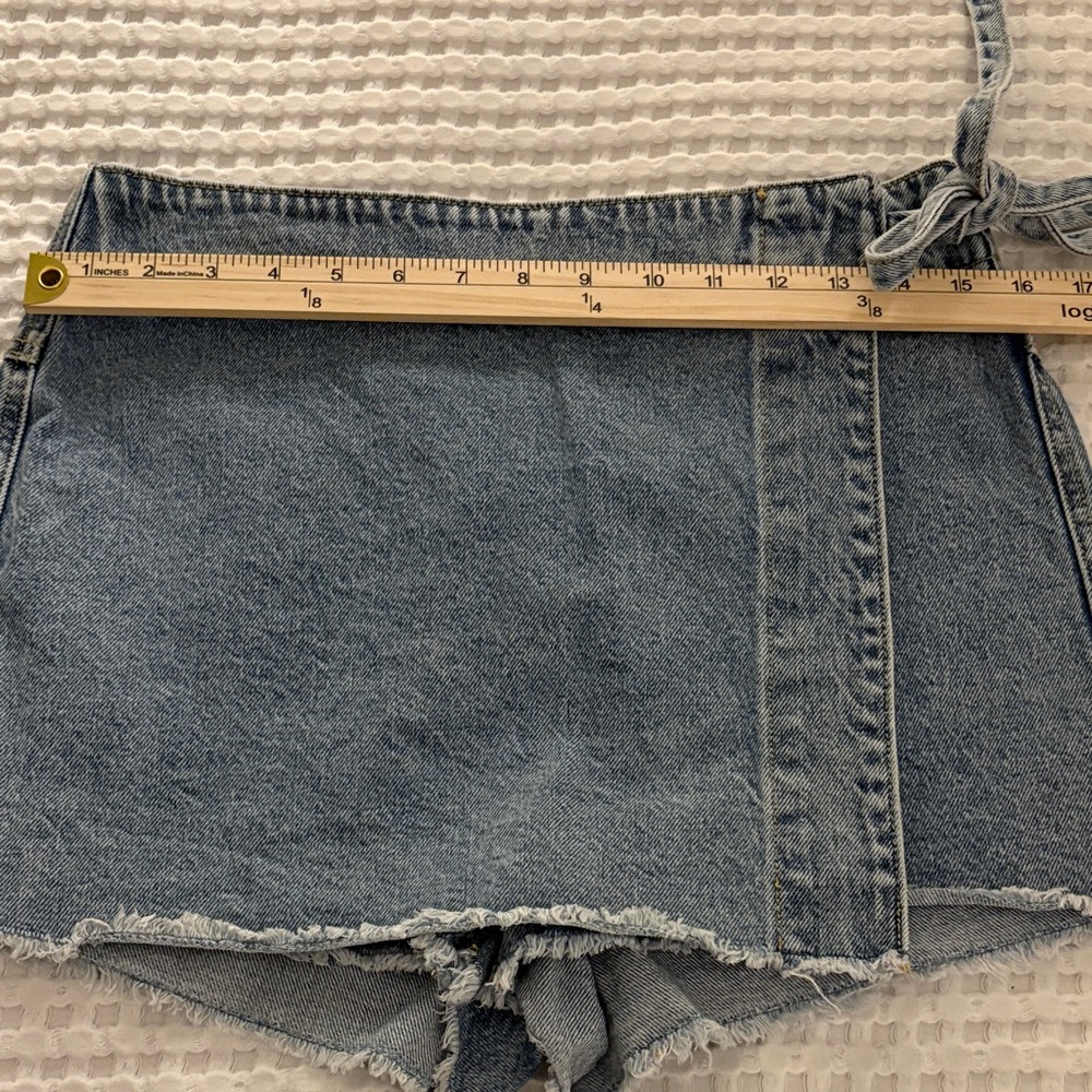 Altar'd State Blue Denim Wrap Short Skort with Side Tie Zipper Front SZ M - Picture 4 of 11